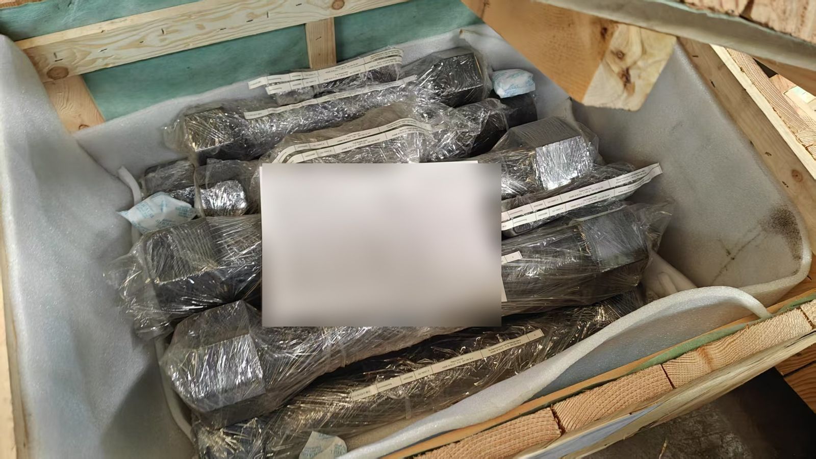 Spare parts: packed, listed, desiccant in